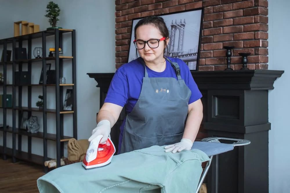 mysite-name dry cleaning team with equipment